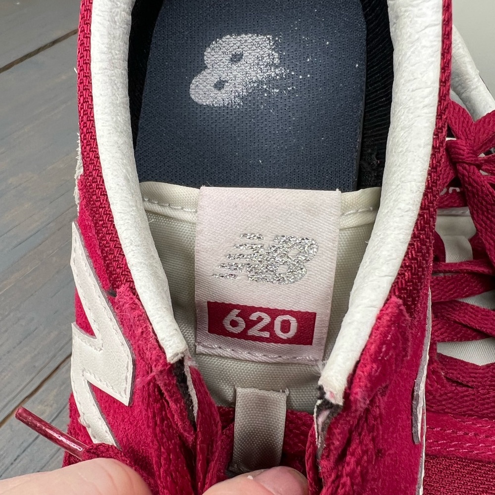 New Balance 620's Raspberry Size 6 - Picture 6 of 8